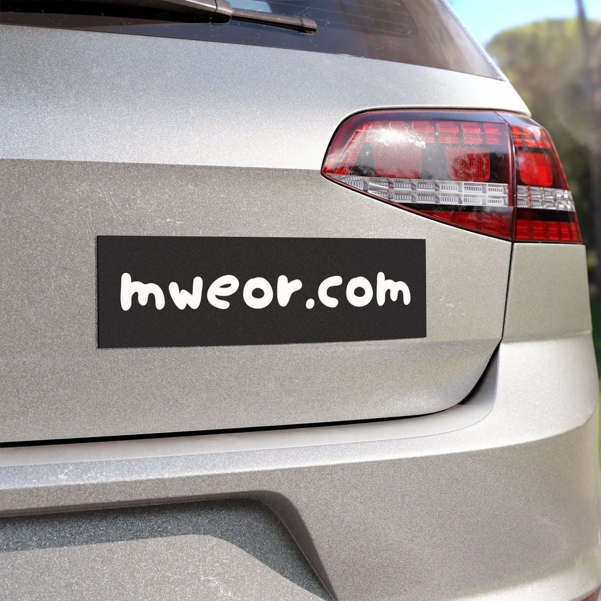 "Mweor.com" Car Magnet